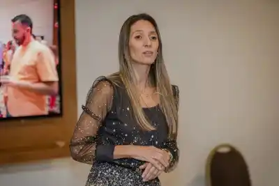 La sommelier neuquina que convierte al Pinot Noir en una experiencia patagónica