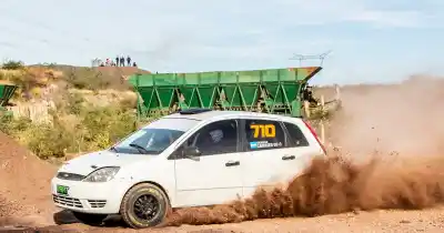 El Rally Riojano enciende motores: seis catamarqueños van por la gloria en Sanagasta