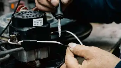 El oficio que más plata deja: cuánto cobra un electricista por trabajo en agosto