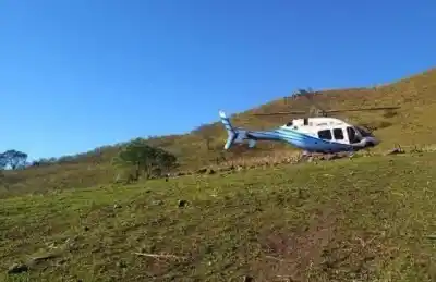 Operativo aéreo en Tucumán: el traslado urgente que salvó dos vidas en medio de la tormenta