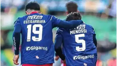 Unión despertó en el complemento y volteó un partido que tenía perdido
