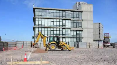 La meseta de Neuquén se llena de máquinas: arrancó la obra que promete revolucionar la salud y la tecnología