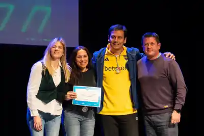 Tres medallas plateadas y un reconocimiento que la consagra: la historia de Paulina Barreiro