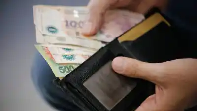 Se derrumbó el consumo: el INDEC confirmó fuertes caídas en supermercados, mayoristas y shoppings