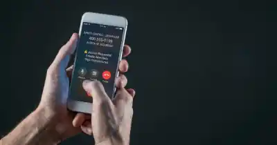 Le pidieron compartir la pantalla y terminó transfiriendo $453.352: la falsa videollamada que lo dejó sin ahorros