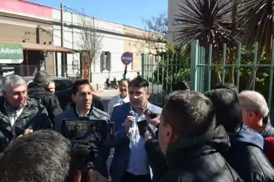 Nueve alarmas comunitarias ya custodian La Cumbre: el recorrido que hizo el intendente