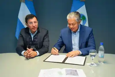 Licitan 179 lotes con servicios en Senillosa y llegan $90 millones para los móviles municipales