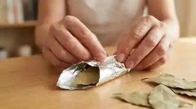 El ritual con laurel y aluminio que, según el Feng Shui, puede cambiar tu energía diaria