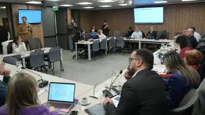 El plan opositor para frenar la ola de endeudamiento que ahoga a millones de familias