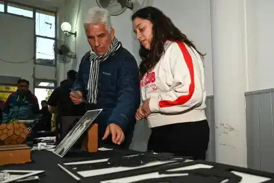 ¿Qué productos le mostraron al Gobernador en Los Manantiales?