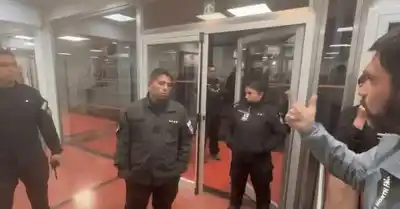 Caos en el aeropuerto: un desperfecto en JetSMART dejó 160 pasajeros varados y sin respuestas
