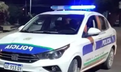 Impactante siniestro en el ingreso al barrio Moreira: una mujer perdió la vida tras chocar en moto