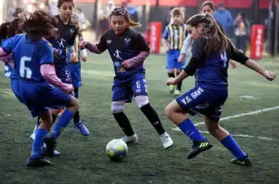 Nuevo espacio para ellas: el fútbol femenino llega a Pequeños Gigantes de Valle Viejo