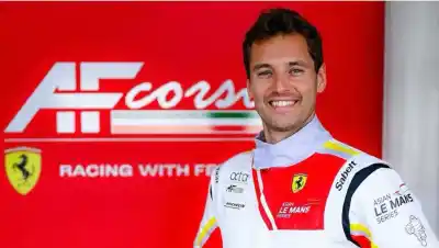 Murió el expiloto de Ferrari Cédric Sbirrazzuoli: tenía 39 años y falleció el día de su cumpleaños