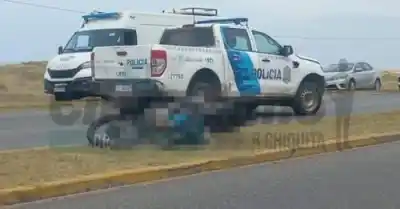 Drama en la Ruta 11: Dos jóvenes mueren en un trágico choque mientras circulaban en moto