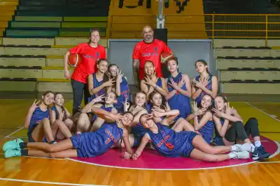 Las pibas de Santa Fe ya tienen rivales en el Argentino U13: así arranca el sueño al Final Four