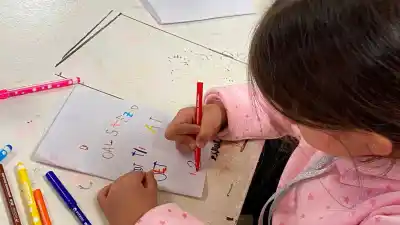 El taller de arte que llenará de lunares el CCB para los más chicos