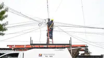 El plan que logró que 4.000 vecinos dejen de robar luz y se pongan al día