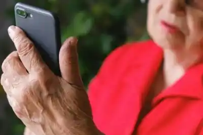 La trampa del descuento falso que vació las cuentas de un matrimonio jubilado
