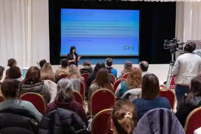 Caída del consumo: el taller gratuito en Rada Tilly que promete reactivar tus ventas en redes