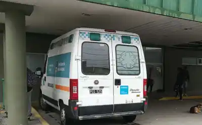 Murió el hombre golpeado en Fernández: la interna entre dos familias se cobró otra víctima