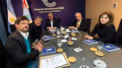 Catamarca y la UBA sellan un acuerdo para que miles puedan estudiar inglés y portugués