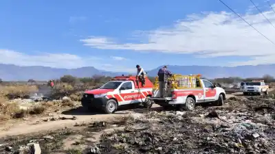 El fuego arrasó 15 hectáreas en Ruta 25: el detalle que mantiene en alerta a los equipos