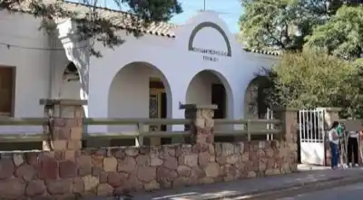 La desesperada espera de una joven golpeada: la niebla frustró su traslado a Salta