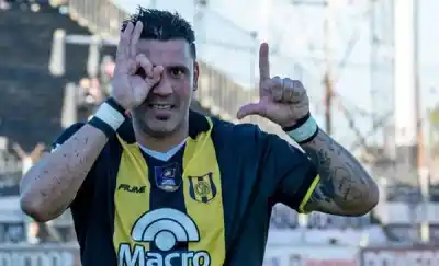 ¿A un paso de la historia? El delantero que deslumbra y podría romper un récord en el club
