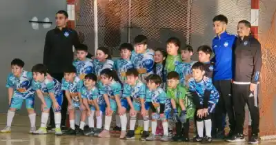 Nueve años de fútbol formativo: la Escuela Rosales celebra con una jornada histórica