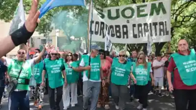 Endeudamiento en la mira: gremios cordobeses salen a las calles contra la política económica