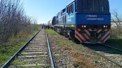 Murió tras ser embestida por un tren en Rosario: aún no la identificaron