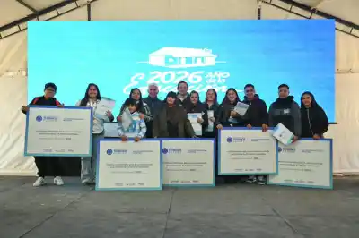 Cinco familias de Naschel celebraron la llegada de sus decretos de adjudicación