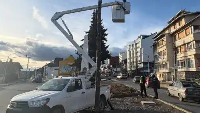 Bariloche suma 183 cámaras y se acerca a su meta de 200: la tecnología que llegó para vigilar cada rincón