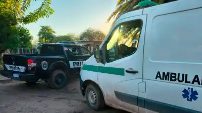 Violento enfrentamiento en Añatuya: Dos heridos y varios demorados tras una pelea entre vecinos