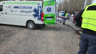 Accidente en la Curva del CPEM 1: cayó a un canal y terminó con hipotermia