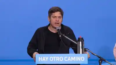 El plan de Kicillof para 2027: lanzó MDF Juventudes y apuntó contra Milei