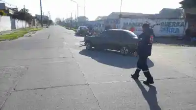 Dos autos chocaron en Monteros y sólo hubo daños materiales
