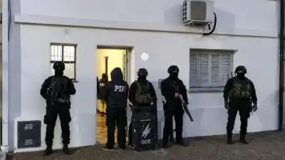 Allanamiento en Santo Tomé: hallaron un arsenal que perteneció a un hombre fallecido