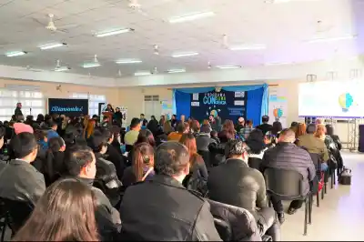 El programa que llegó a Clorinda para alertar a padres y chicos sobre los peligros de las pantallas
