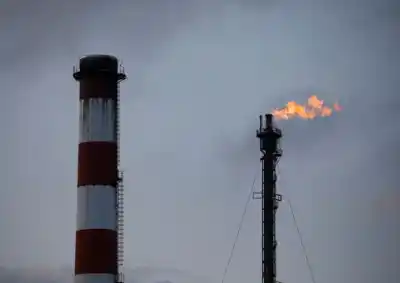 Mercados en alerta: la histórica decisión que busca frenar la escalada del petróleo