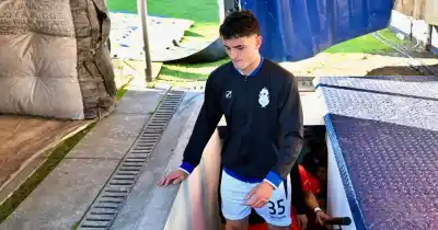 Alarma en Gimnasia: Cortazzo se retiró lesionado en el primer tiempo y enciende las alertas en la defensa