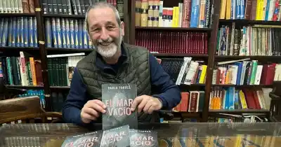 Creía ser nieto de desaparecidos: la novela que nació de una investigación trunca