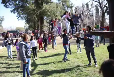 Colonia Caroya se prepara para una tarde mágica: la Fiesta del Día del Niño promete sorpresas