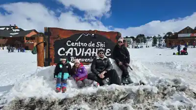 Vacaciones en la nieve sin estrés: el truco para llegar a Caviahue sin manejar