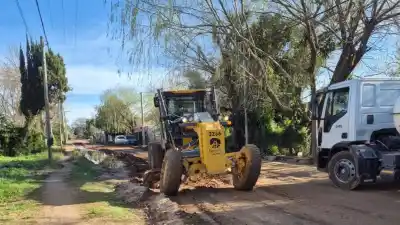 Maquinaria pesada avanza en Alto Verde y Colastiné Sur: así reconstruyen los accesos