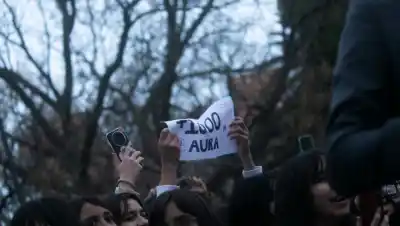 La fiebre del 'aura' llegó a las plazas de Río Negro y nadie puede pararla