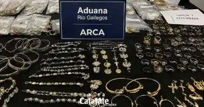 Subasta millonaria: 1.416 joyas de oro, plata y fantasía salen a remate en Santa Cruz