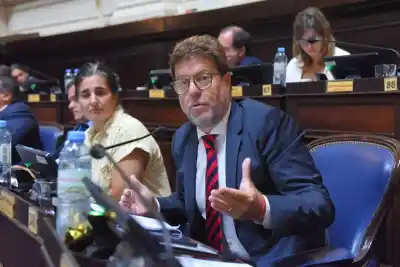 El duro mensaje de un diputado radical a Kicillof por el juego online y las billeteras virtuales