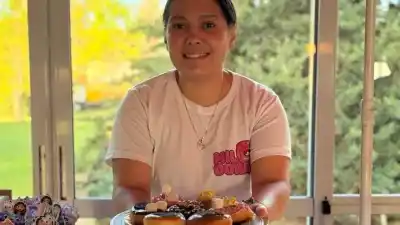 La venezolana que convirtió la gratitud en donas: su emotivo gesto con el Hospital Vilela